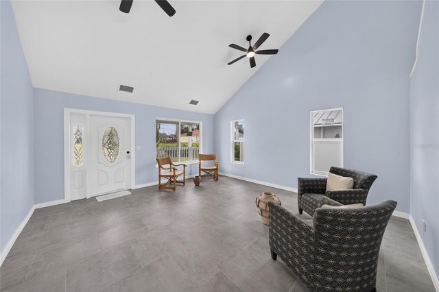 428 SW 19TH AVENUE, Cape Coral, FL 33991
