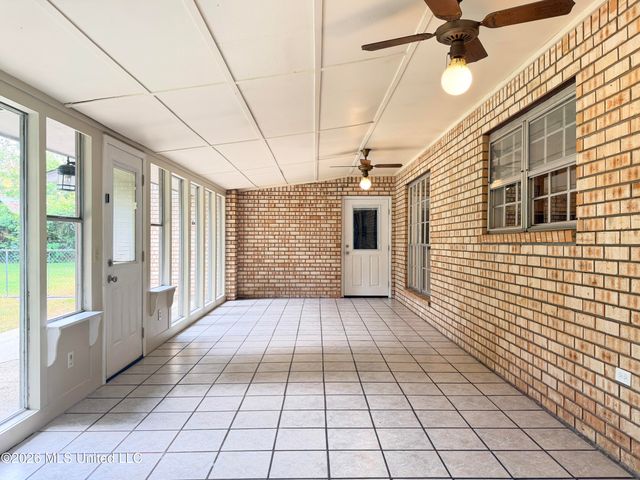 304 E Sixth Avenue, Petal, MS 39465