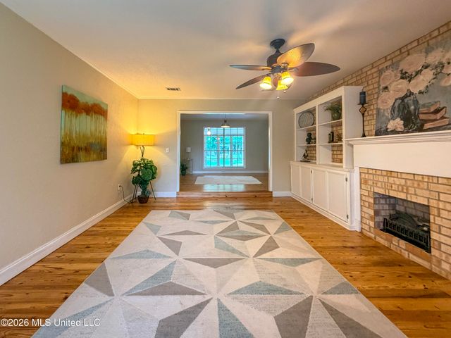 304 E Sixth Avenue, Petal, MS 39465