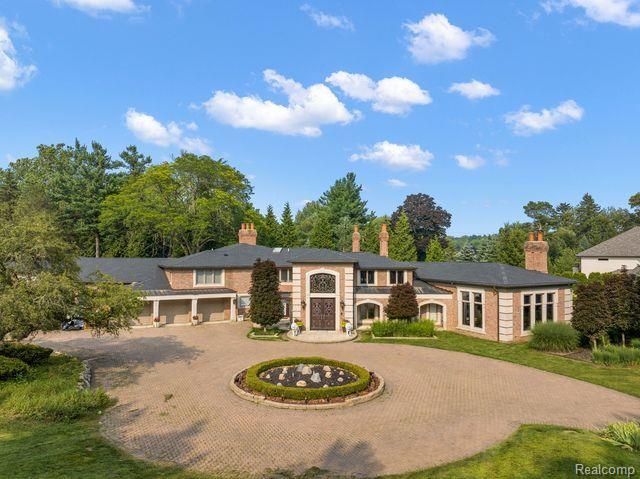 362 KESWICK Road, Bloomfield Hills, MI 48304