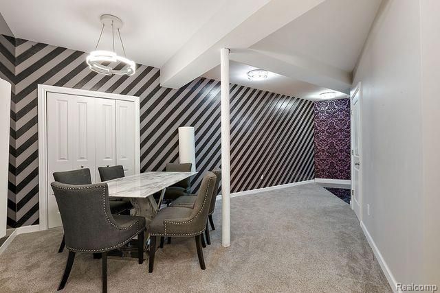 362 KESWICK Road, Bloomfield Hills, MI 48304