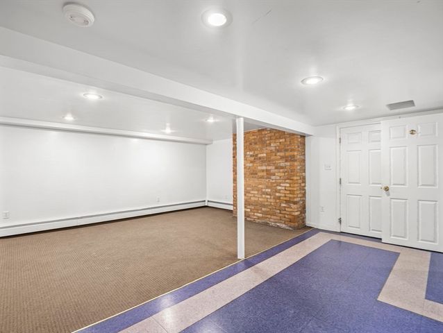 43 Moon Road, Lynn, MA 01904