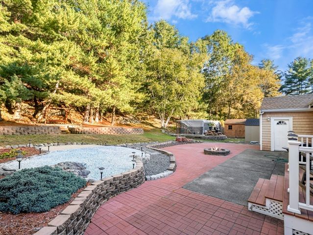 43 Moon Road, Lynn, MA 01904