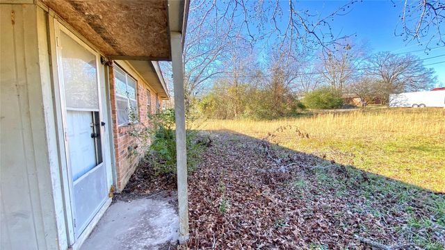 465880 E 861 Road, Stilwell, OK 74960