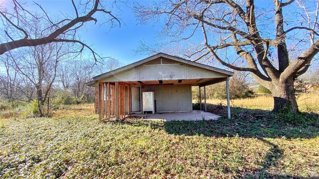 465880 E 861 Road, Stilwell, OK 74960