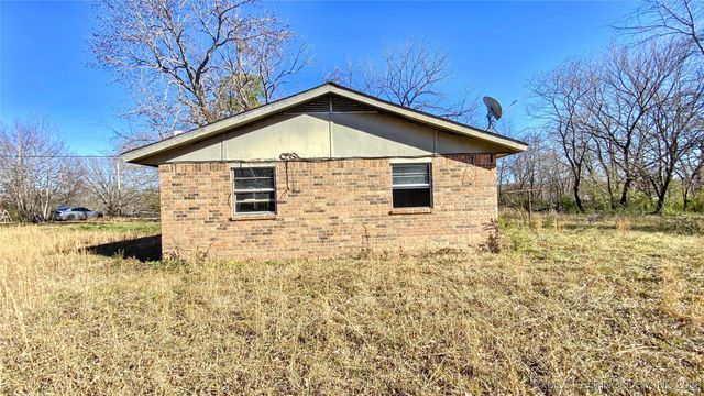 465880 E 861 Road, Stilwell, OK 74960