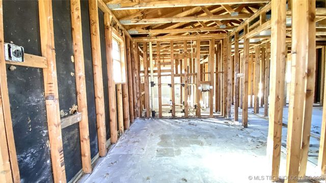 465880 E 861 Road, Stilwell, OK 74960