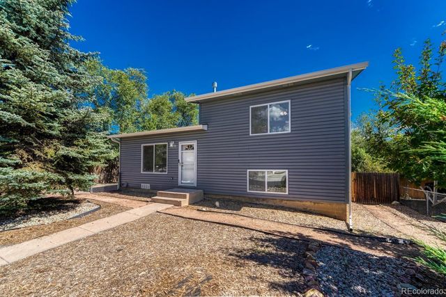 1239 Tonka Avenue, Colorado Springs, CO 80904