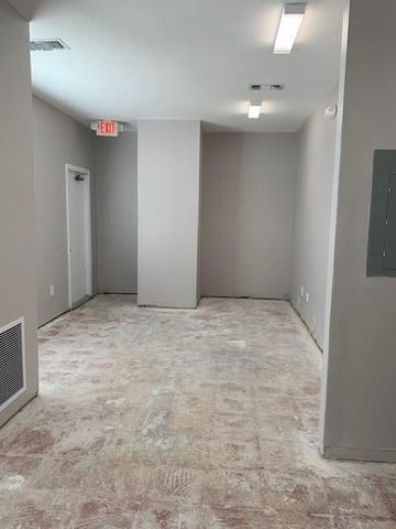 6201 N University Dr, Tamarac, FL 33321