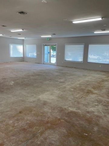 6201 N University Dr, Tamarac, FL 33321
