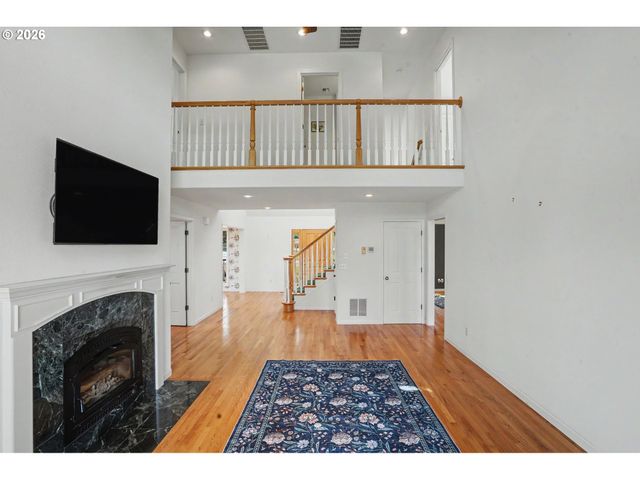 12024 S SHADOW HILLS Ct, Turner, OR 97392