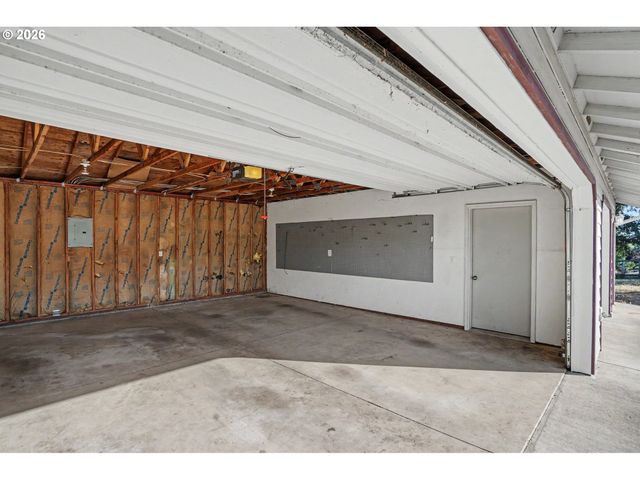 12024 S SHADOW HILLS Ct, Turner, OR 97392