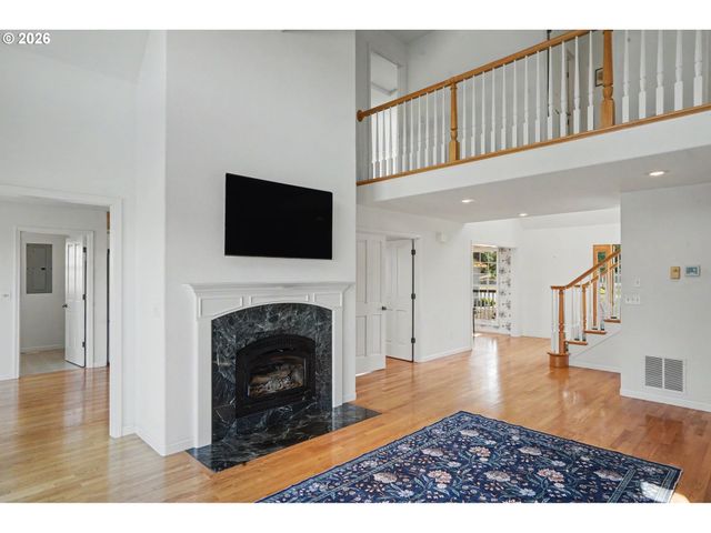 12024 S SHADOW HILLS Ct, Turner, OR 97392