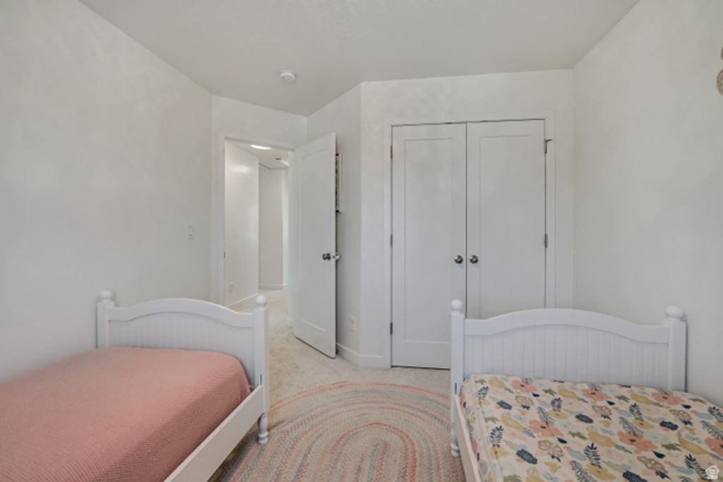 Image 21 of property listing at 15065 S HONOR DR, Bluffdale, UT 84065