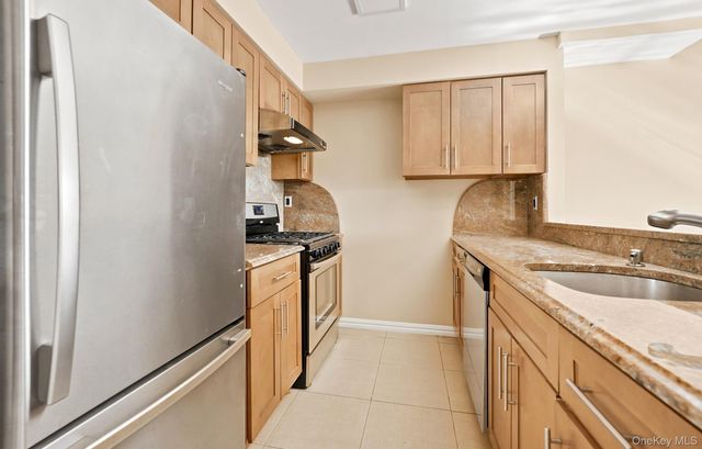 40-40 75th Street 7D, Elmhurst, NY 11373