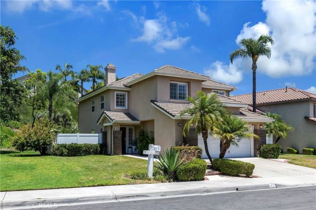 23 Galeana, Lake Forest, CA 92610