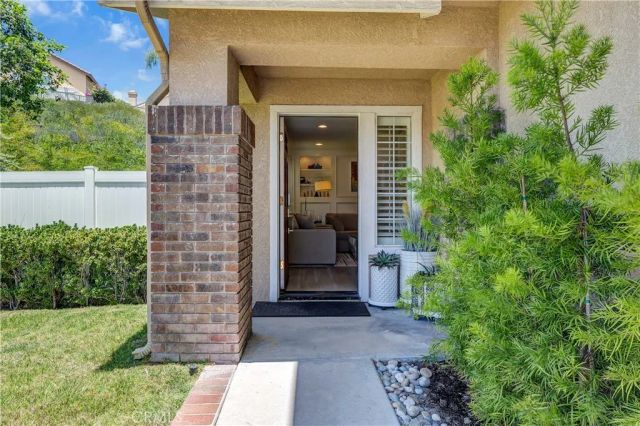23 Galeana, Lake Forest, CA 92610