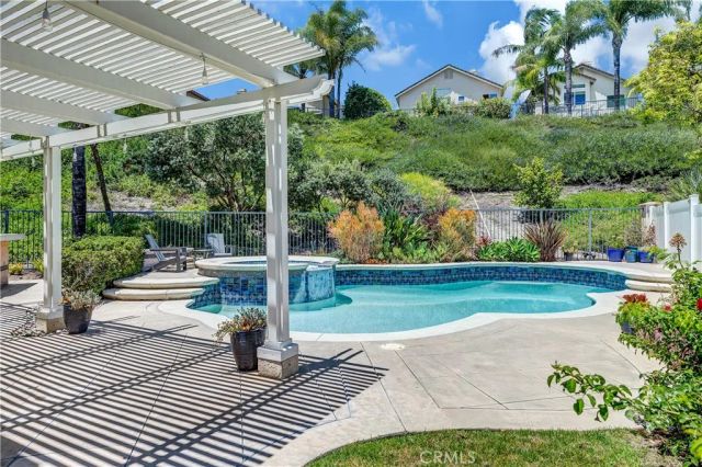23 Galeana, Lake Forest, CA 92610