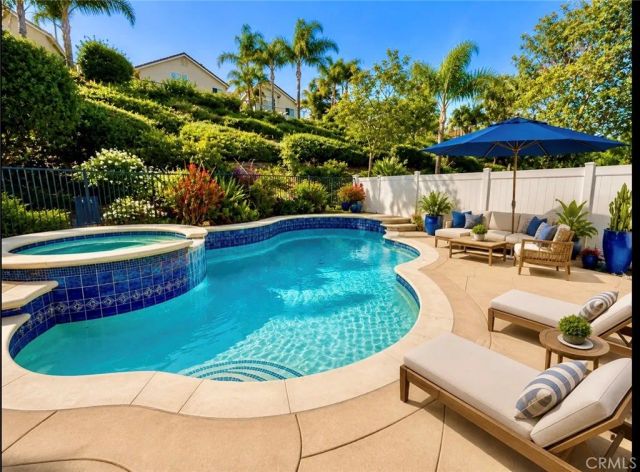 23 Galeana, Lake Forest, CA 92610