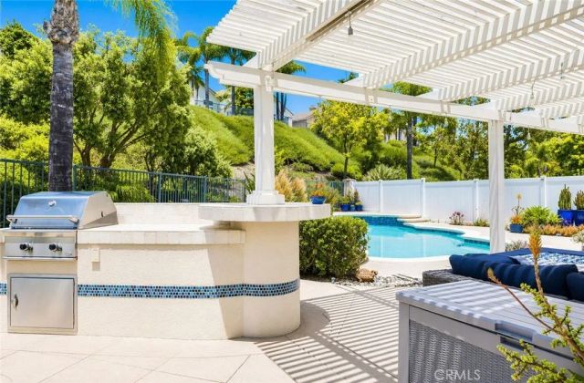23 Galeana, Lake Forest, CA 92610