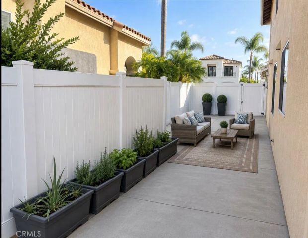 23 Galeana, Lake Forest, CA 92610