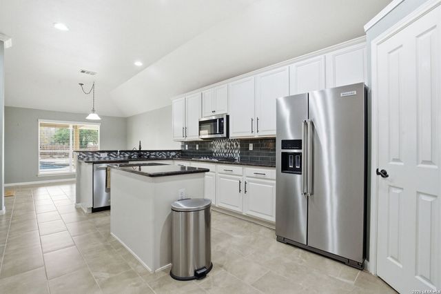 14514 Gunter Ave, San Antonio, TX 78254