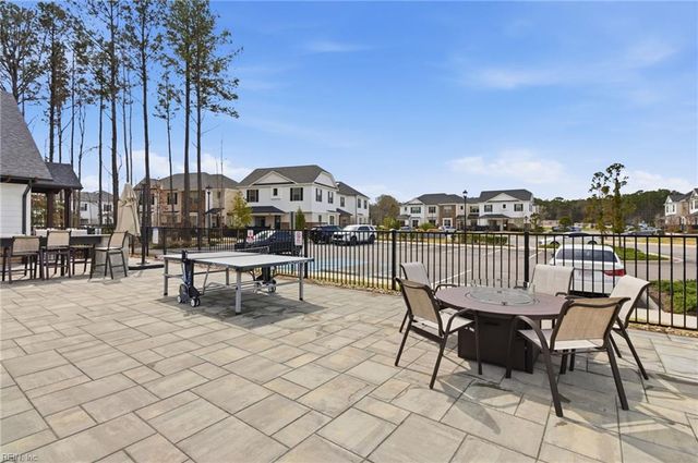 909 Kathy Ann WAY W, Carrollton, VA 23314