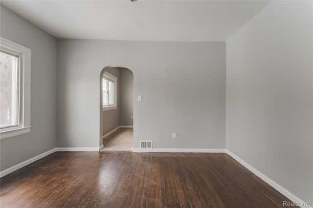 1623 Electric Avenue, Lincoln Park, MI 48146