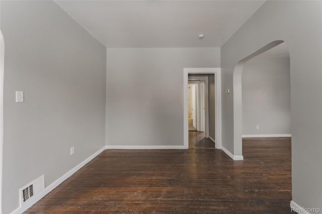 1623 Electric Avenue, Lincoln Park, MI 48146