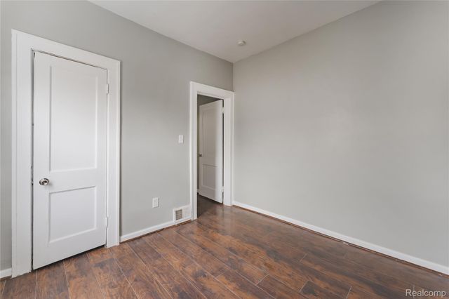 1623 Electric Avenue, Lincoln Park, MI 48146