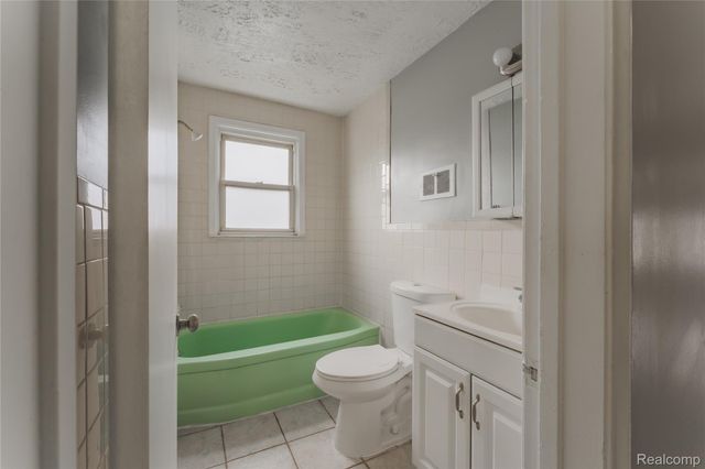 1623 Electric Avenue, Lincoln Park, MI 48146