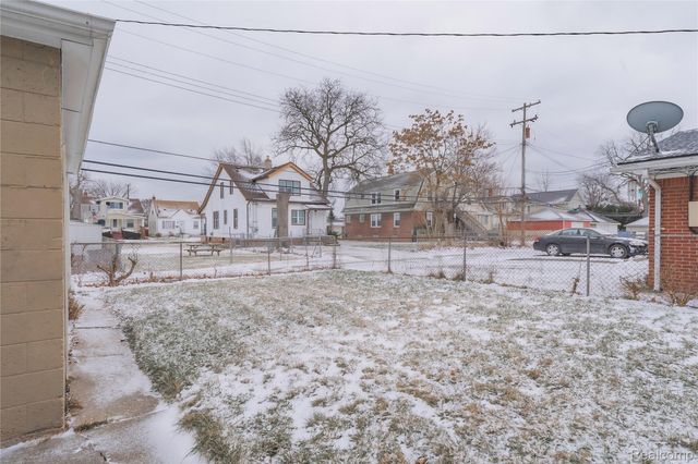 1623 Electric Avenue, Lincoln Park, MI 48146