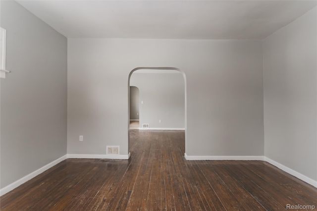 1623 Electric Avenue, Lincoln Park, MI 48146