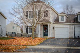 2454 Roxbury Lane, Montgomery, IL 60538