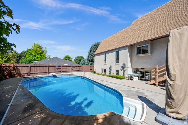 4869 S DAMON WAY, Holladay, UT 84117