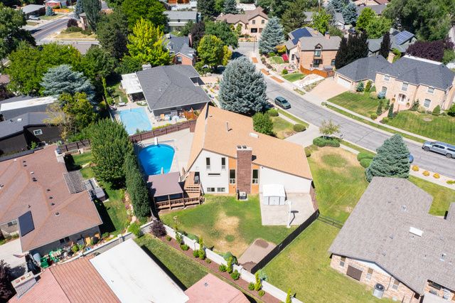 4869 S DAMON WAY, Holladay, UT 84117