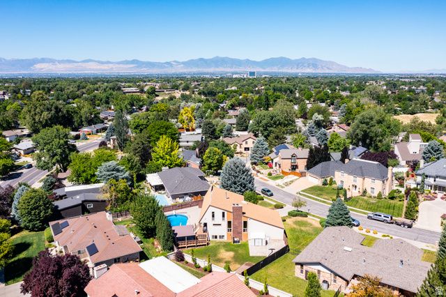 4869 S DAMON WAY, Holladay, UT 84117
