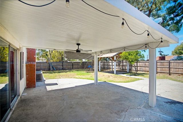895 W Crestview, Corona, CA 92882