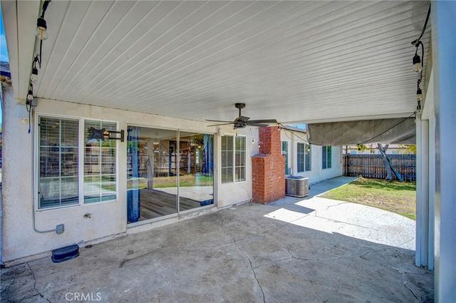 895 W Crestview, Corona, CA 92882