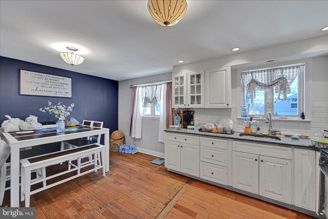 518 JANSEN AVE, Essington, PA 19029