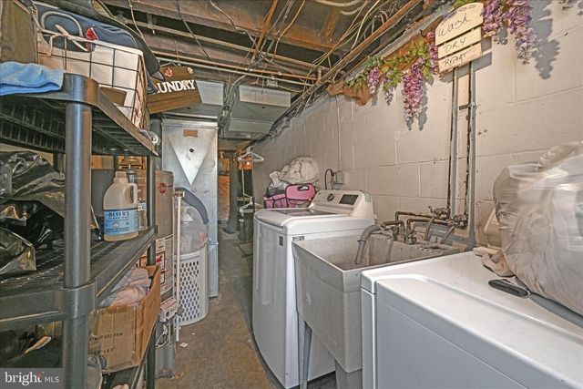 518 JANSEN AVE, Essington, PA 19029