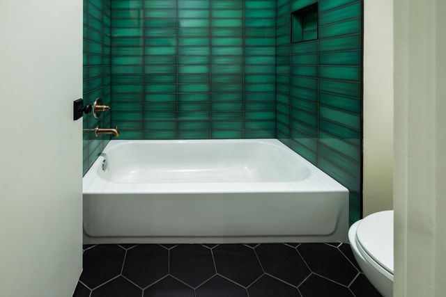 4167 MEADE VILLAGE CV W, Memphis, TN 38117