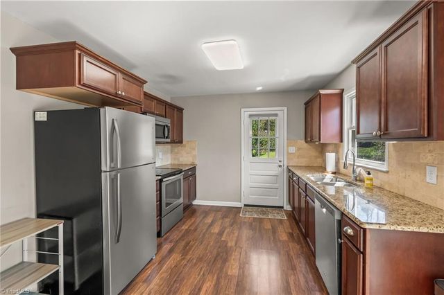 1716 Camden Road, Winston-salem, NC 27103