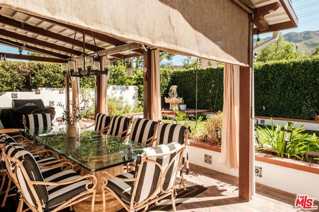 30122 Leticia Court, Agoura Hills, CA 91301