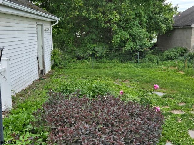 9 Broad St, Flemington Boro, NJ 08822