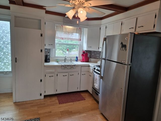 9 Broad St, Flemington Boro, NJ 08822
