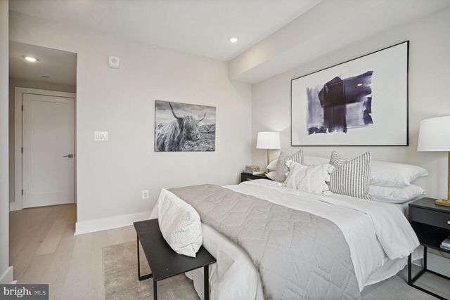 901 19TH ST NE #21, Washington, DC 20002