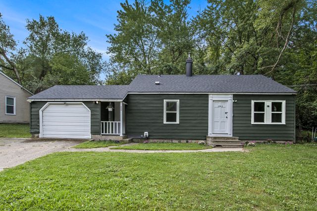 1042 E Mosel Avenue, Kalamazoo, MI 49004