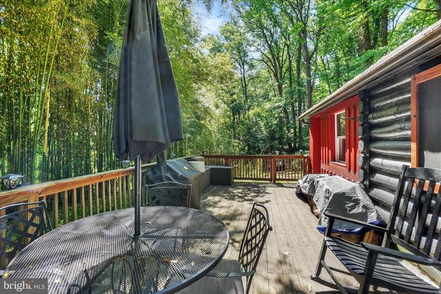 103 IVY HILL LN, Delta, PA 17314