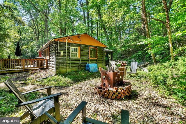 103 IVY HILL LN, Delta, PA 17314